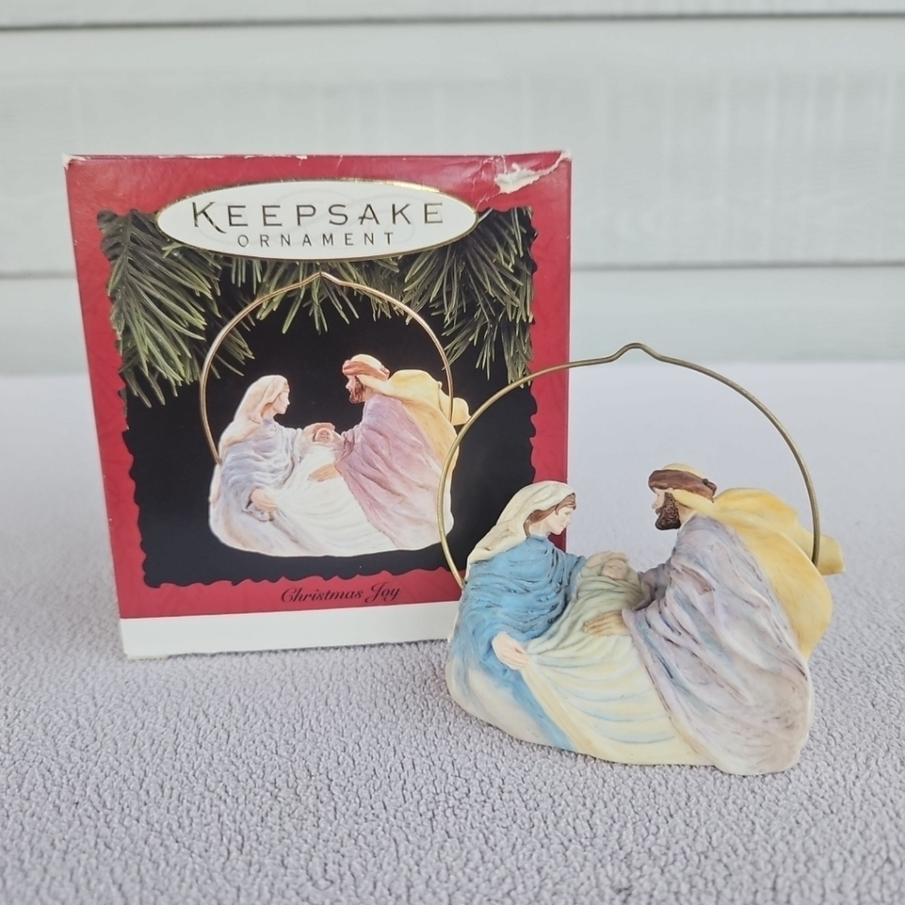 Hallmark Christmas Joy Nativity Scene Christmas Ornament 1996 Resin Holy Family